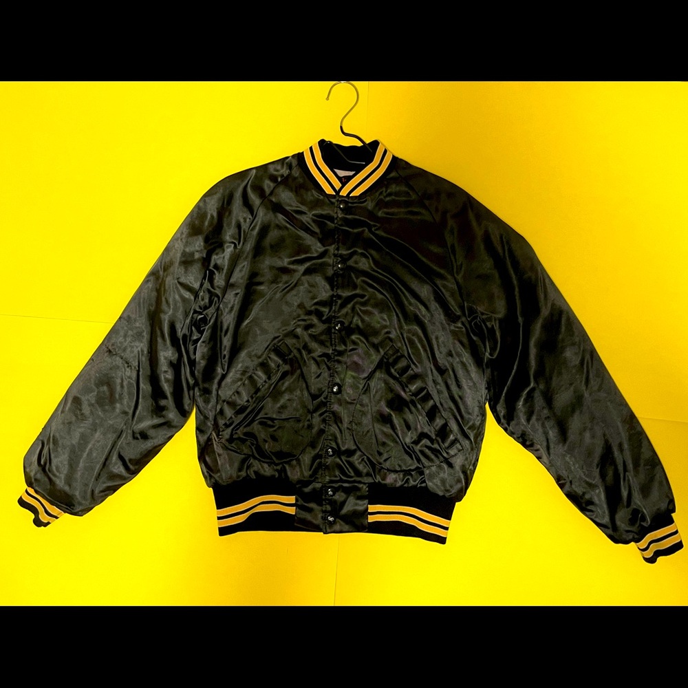 Vintage black and gold thin quilt insulation bomber/wind breaker